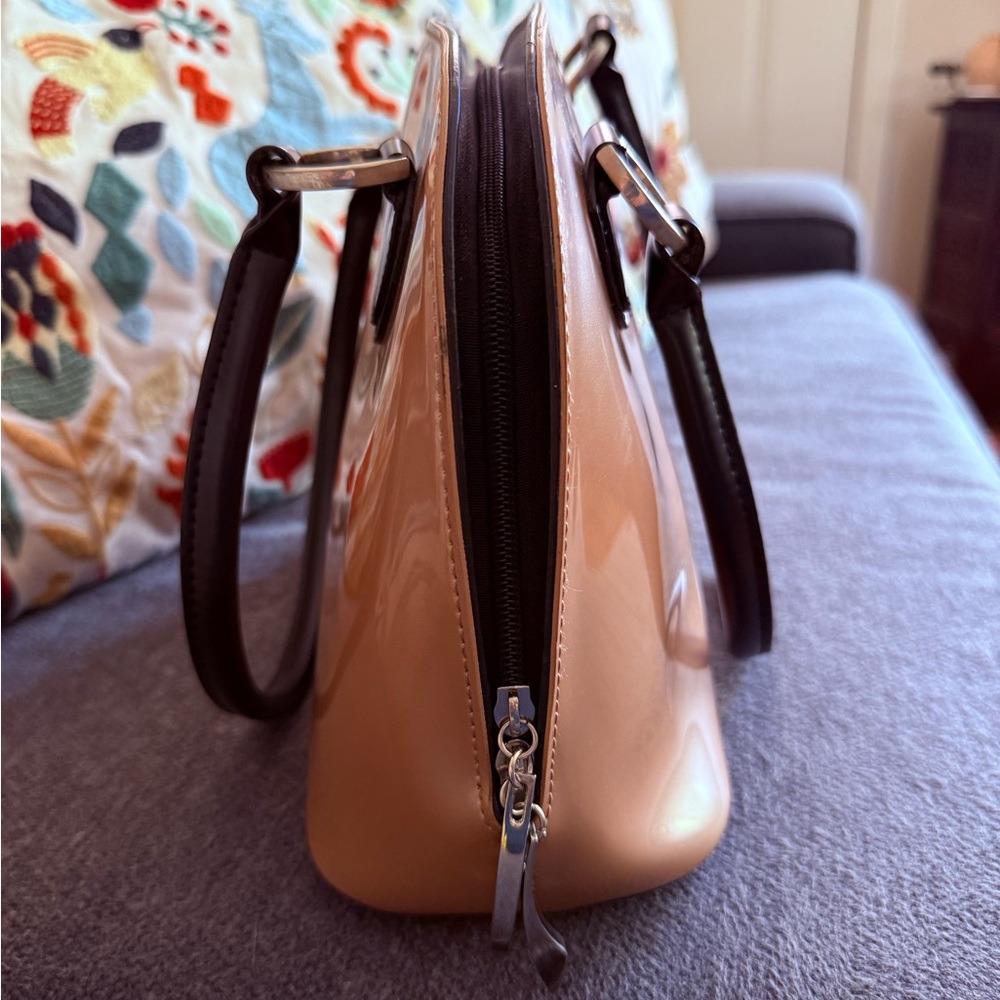 Beijo Handbag Pearlescent Pink Vegan EUC - Picture 5 of 16